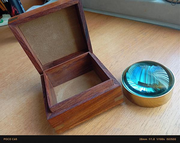 Продам Лупа плосковыпуклая