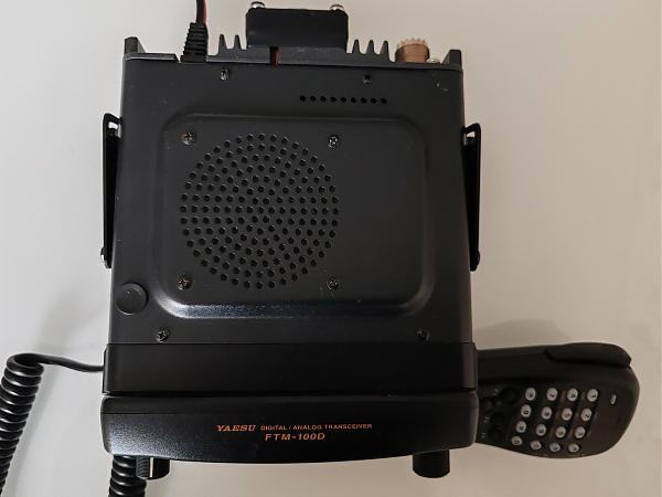 Продам Yaesu FTM-100DR
