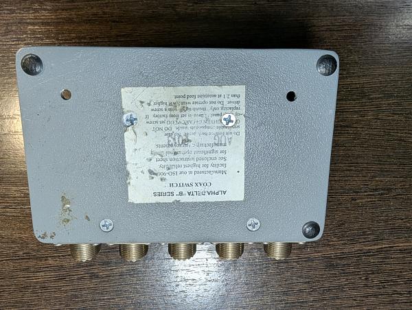 Продам Антенный переключатель на 4 антенны Delta-4