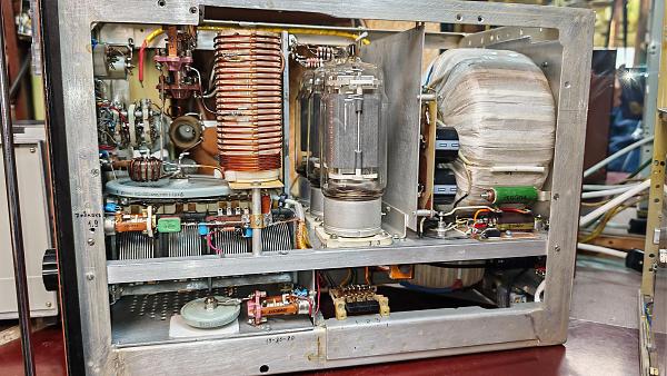 Продам Усилитель КВ на 3х ГК71