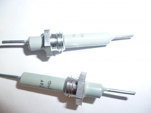 Куплю Проходные конденсаторы