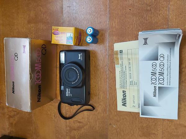 Продам Плёночная камера Nikon ZOOM 500 QD