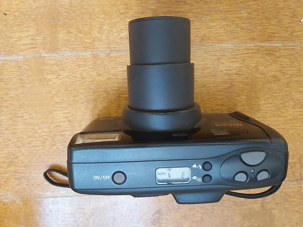 Продам Плёночная камера Nikon ZOOM 500 QD