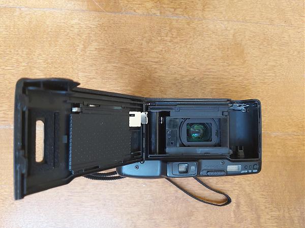 Продам Плёночная камера Nikon ZOOM 500 QD