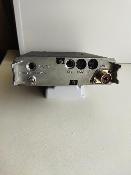 Продам Трансивер YAESU FT-817ND