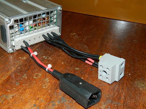 Продам Eaton apr48 53.6 Вольтов 31 Амперов программир
