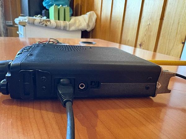 Продам Трансивер Yaesu FT-817