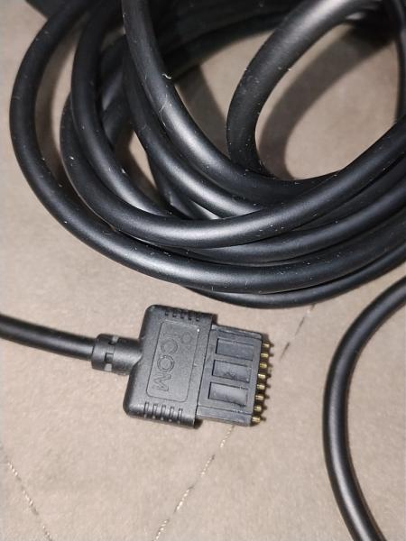 Продам Icom OPC-581