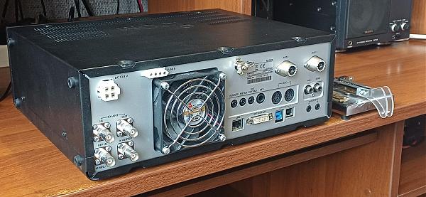 Продам Icom-7610
