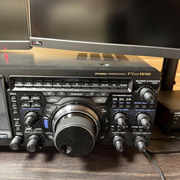 Продам Трансивер Yaesu FTdx101D (3 штуки)