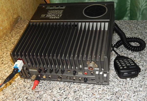 Продам Yaesu FT-757GX