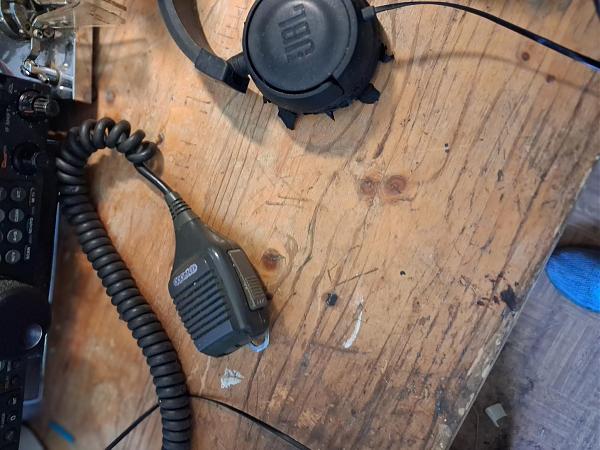 Продам УМ Р140, Kenwood TS570D, БП