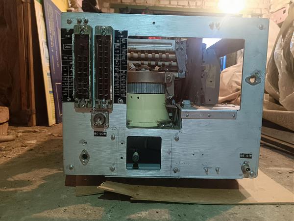 Продам Блоки УМ Р-140 с БМЗ