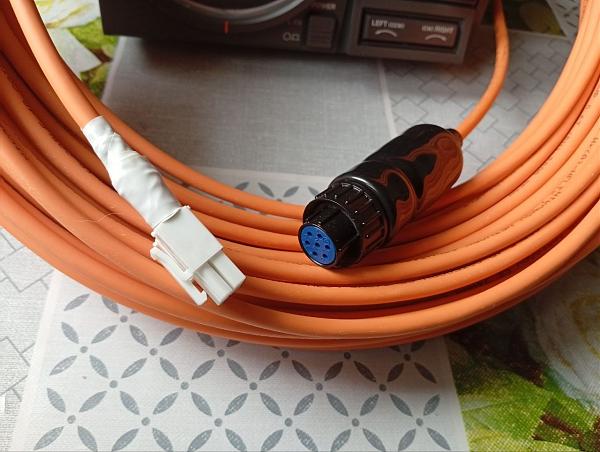 Продам Yaesu кабель управления