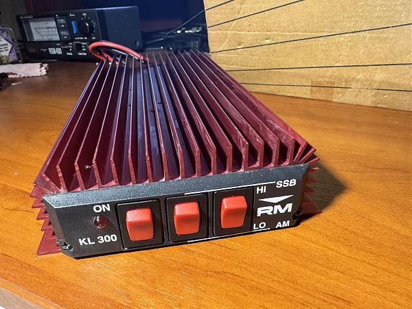 Продам KB и Си-Би 3-30Мгц RM KL-300
