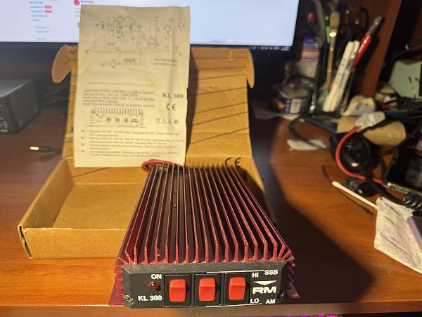 Продам KB и Си-Би 3-30Мгц RM KL-300