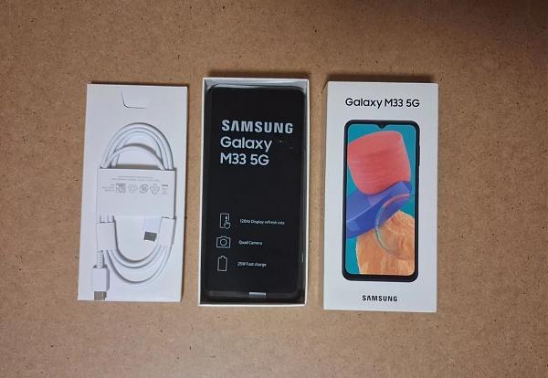 Продам Samsung Galaxy M33 8/128 ГБ, 2 SIM с новым АКБ