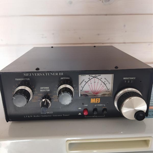 Продам Тюнер MFJ-962D