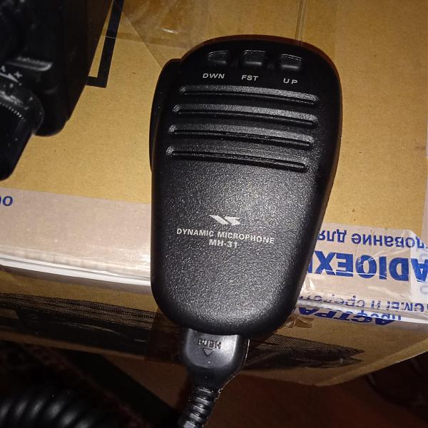 Продам КВ/УКВ трансивер FT-897D