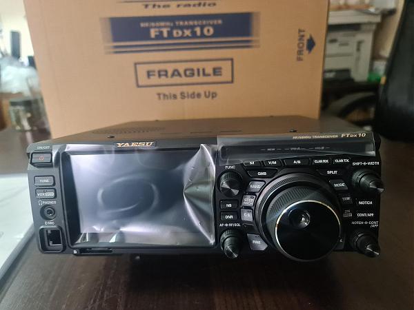 Продам Yaesu FTdx10