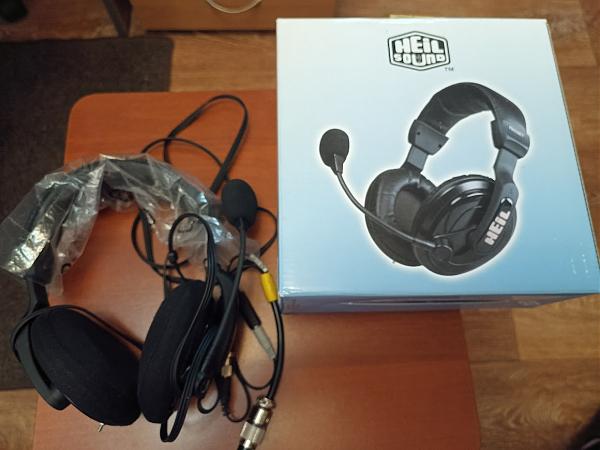 Продам Гарнитура Heil Pro Set 6