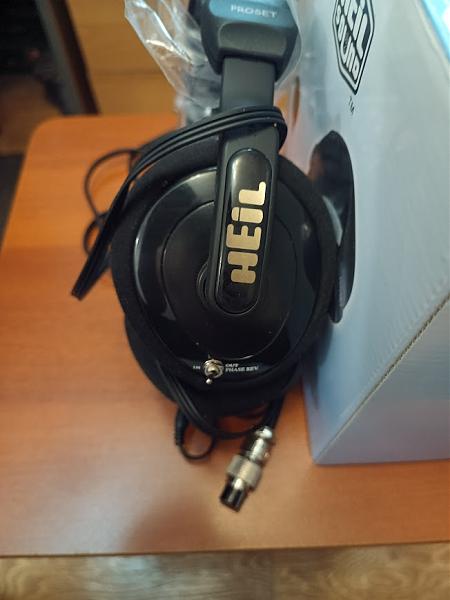 Продам Гарнитура Heil Pro Set 6