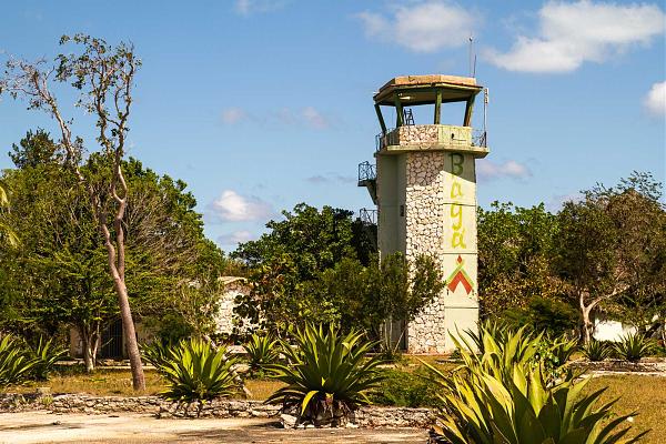 фото маяк на острове