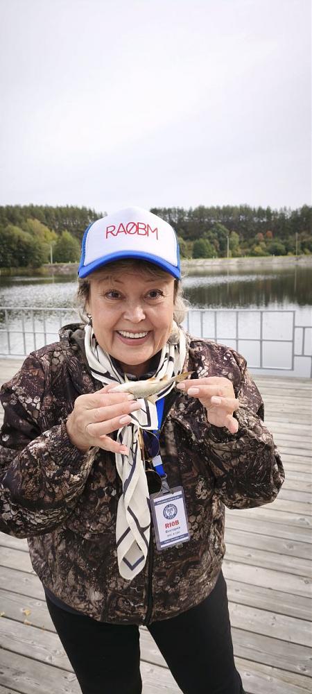 Виктория RA0BM с рыбой