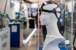 Ростех планирует выпустить в свободную продажу шлем-нейроинтерфейс